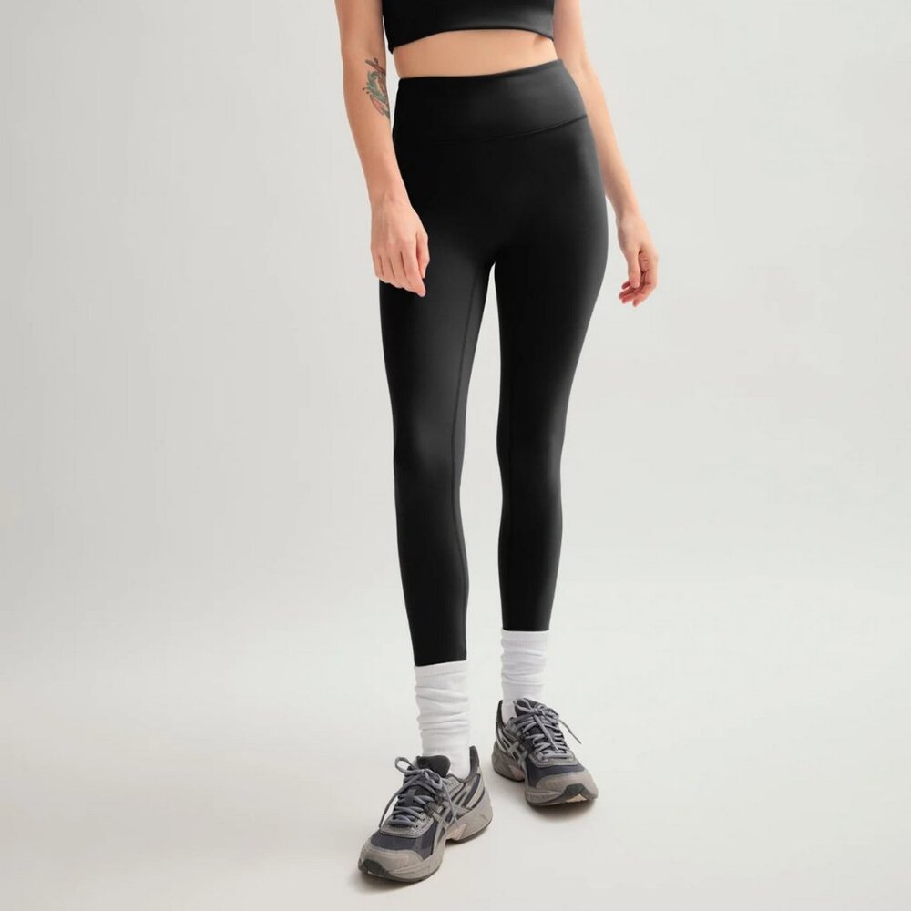 NWOT Girlfriend Collective Black Luxe Legging